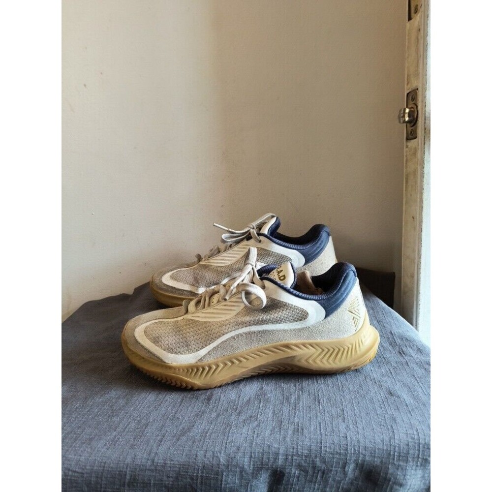 R.A.D One 0522 Sneakers Men's 6.5 Women's 8 Beige Suede